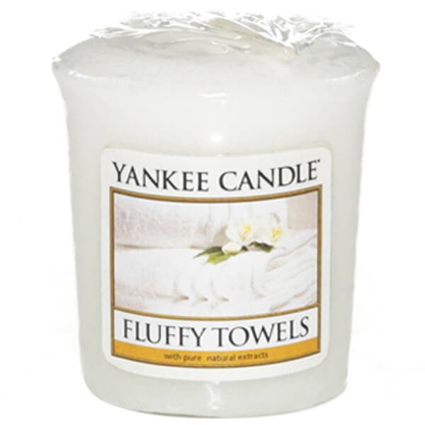 Yankee Candle Świeczka Zapachowa Fluffy Towels 49g